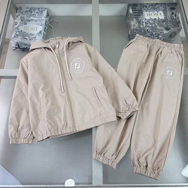 Fend Nylon Toupe Set