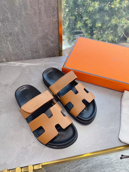 Chape Sandal